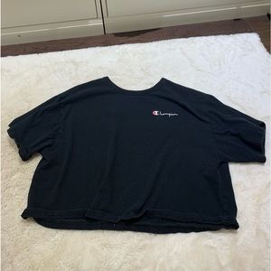 Cropped champion shirt